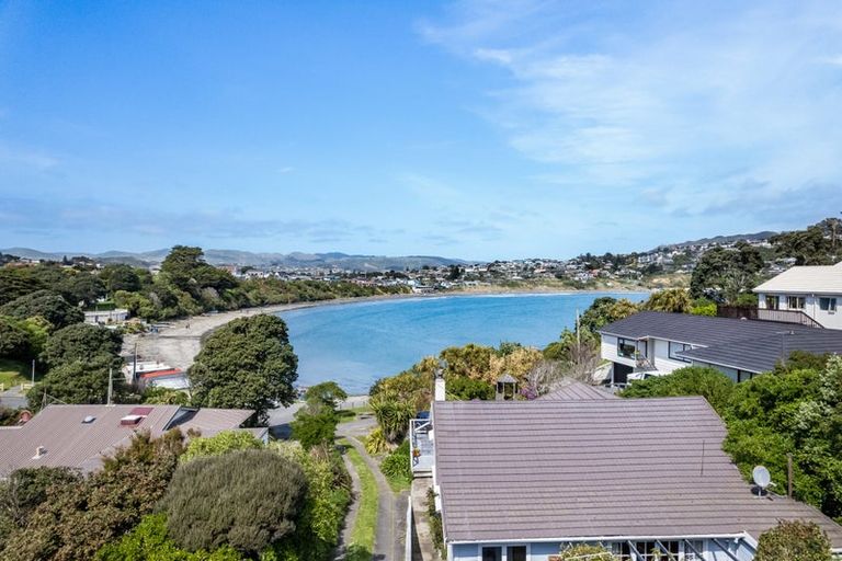 Photo of property in 1/3 Vella Street, Titahi Bay, Porirua, 5022
