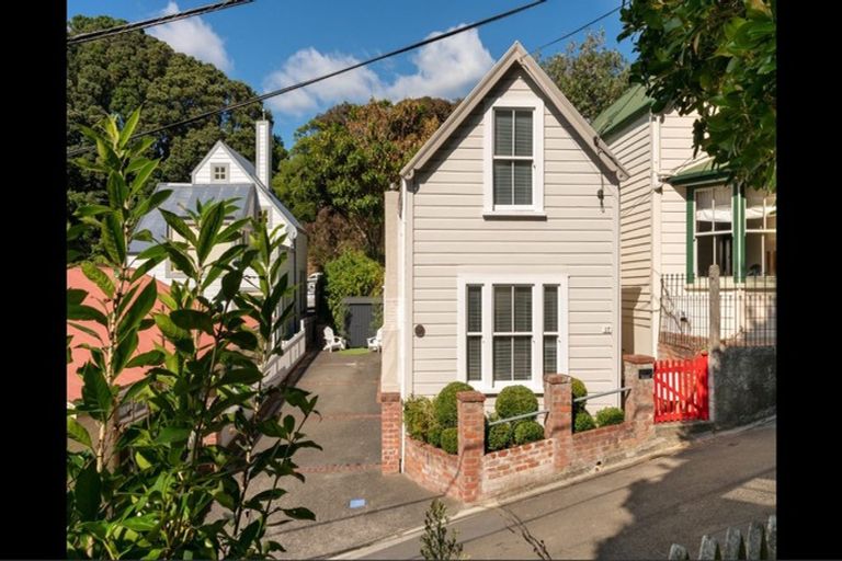 Photo of property in 17 Ascot Street, Thorndon, Wellington, 6011