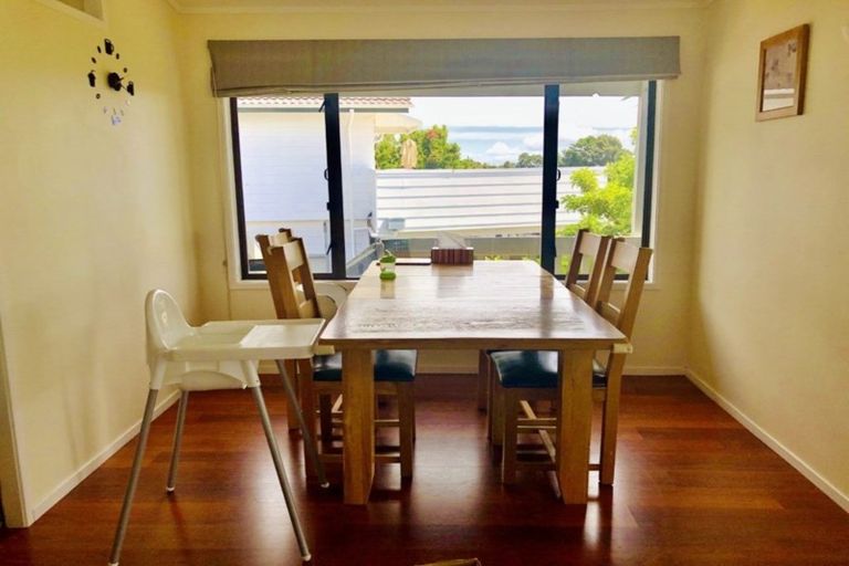 Photo of property in 46 Marendellas Drive, Bucklands Beach, Auckland, 2014