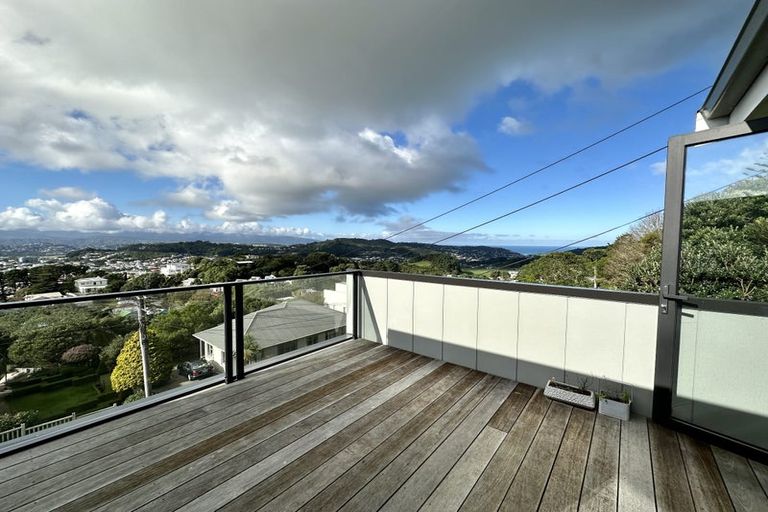 Photo of property in 1/27 Whaui Street, Vogeltown, Wellington, 6021