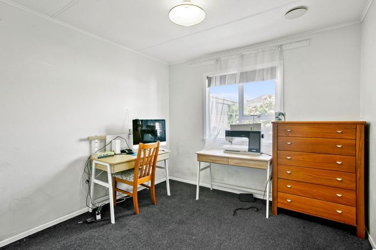 Photo of property in 87e Pioneer Road, Moturoa, New Plymouth, 4310