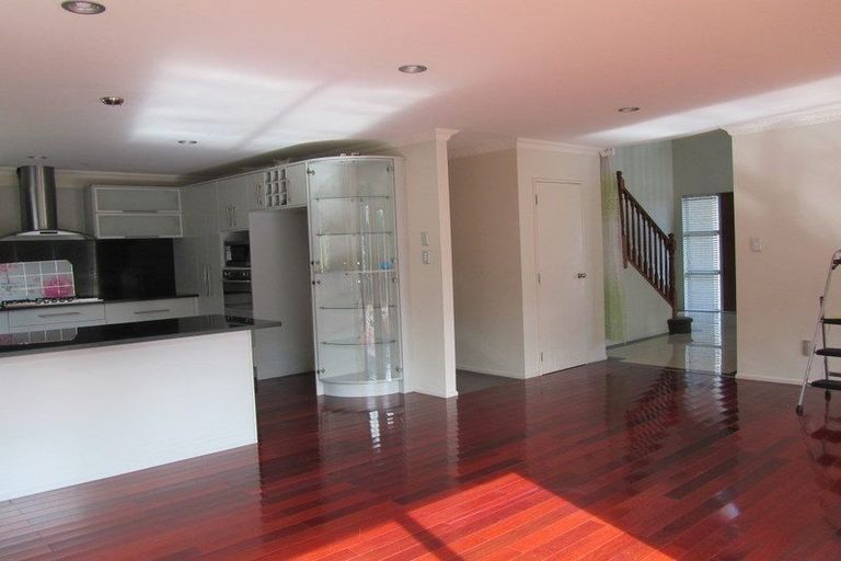 Photo of property in 27 Kilkelly Avenue, Pinehill, Auckland, 0632