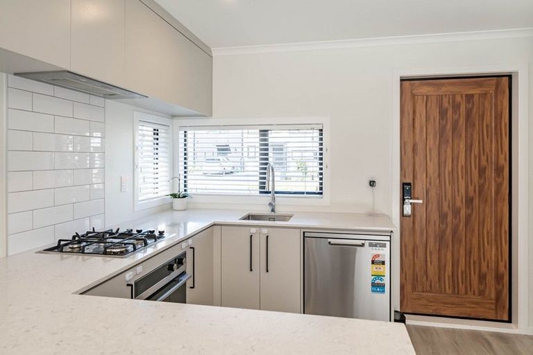 Photo of property in 11 Betty Boyes Street, Wallaceville, Upper Hutt, 5018