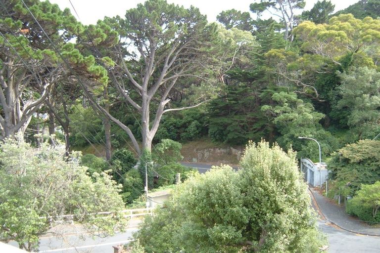 Photo of property in 2 Caprera Street, Melrose, Wellington, 6023