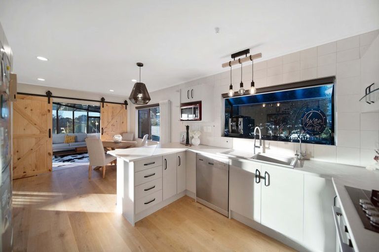 Photo of property in 168 Ransom Smyth Drive, Goodwood Heights, Auckland, 2105