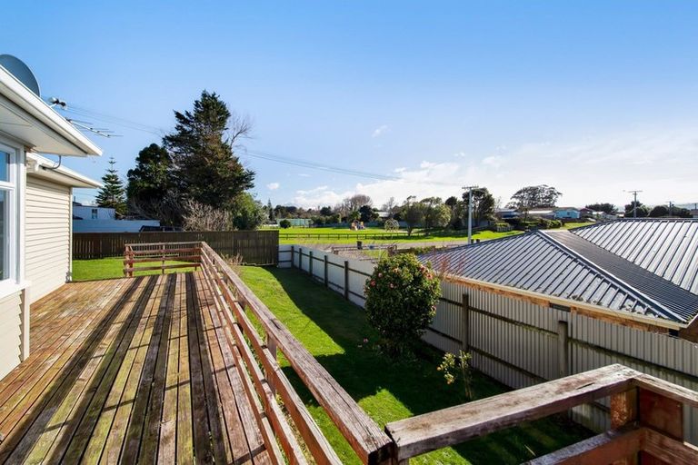 Photo of property in 5 Hobson Street, Normanby, Hawera, 4614