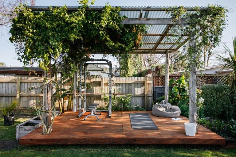 Photo of property in 218 Harris Street, Inner Kaiti, Gisborne, 4010