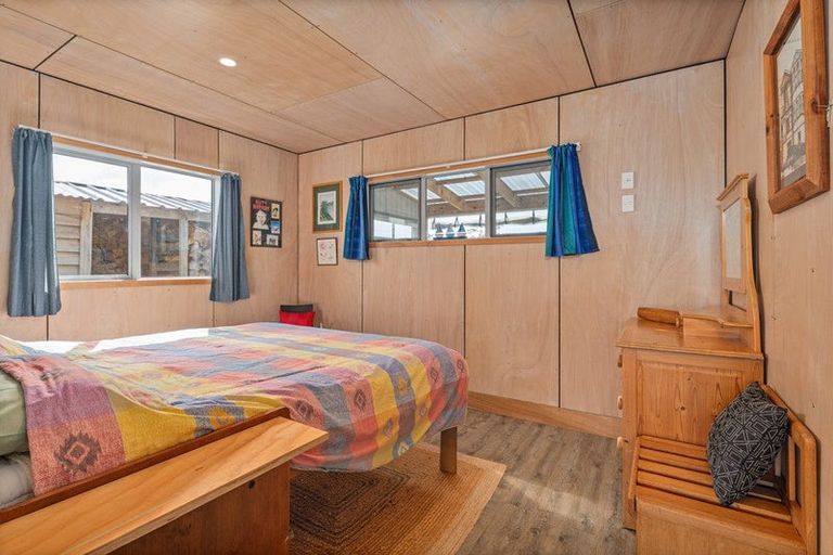 Photo of property in 107 Benjamin Place, Matarangi, Whitianga, 3592