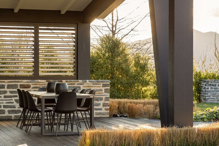 Photo of property in 1 Todd Lane, Lake Hayes, Queenstown, 9371