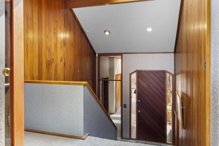 Photo of property in 39 Wakeman Road, Acacia Bay, Taupo, 3330