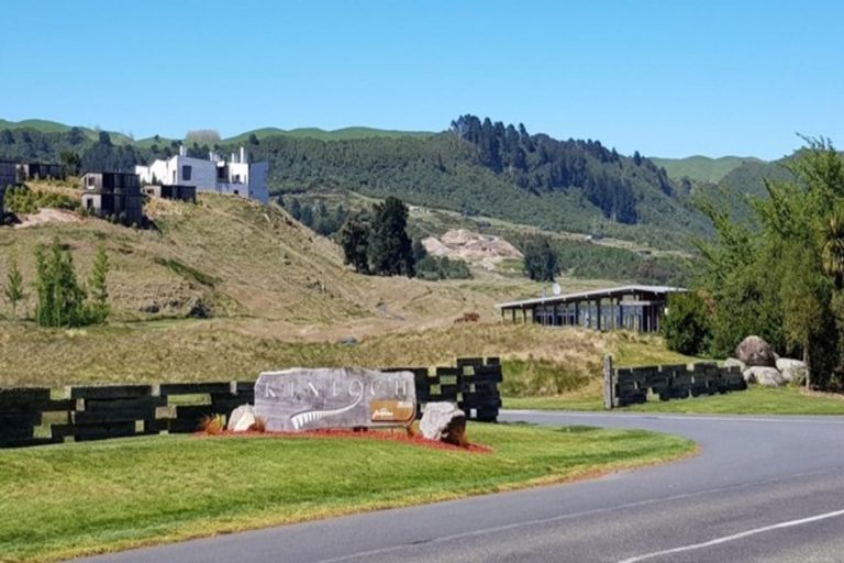 Photo of property in 14 The Fairways, Kinloch, Taupo, 3377