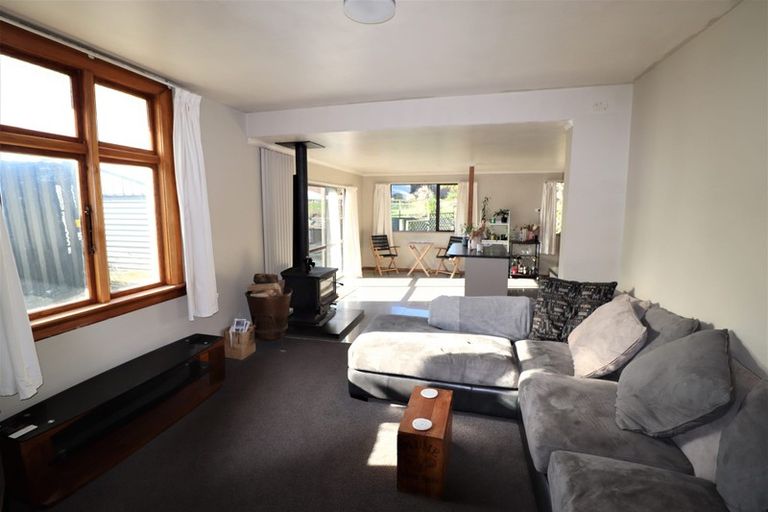 Photo of property in 73 Greta Street, South Hill, Oamaru, 9400