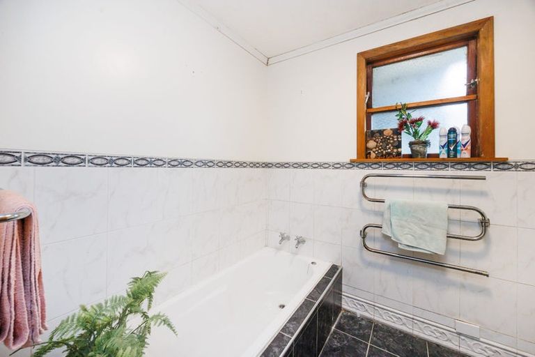 Photo of property in 8 Flint Street, Milson, Palmerston North, 4414