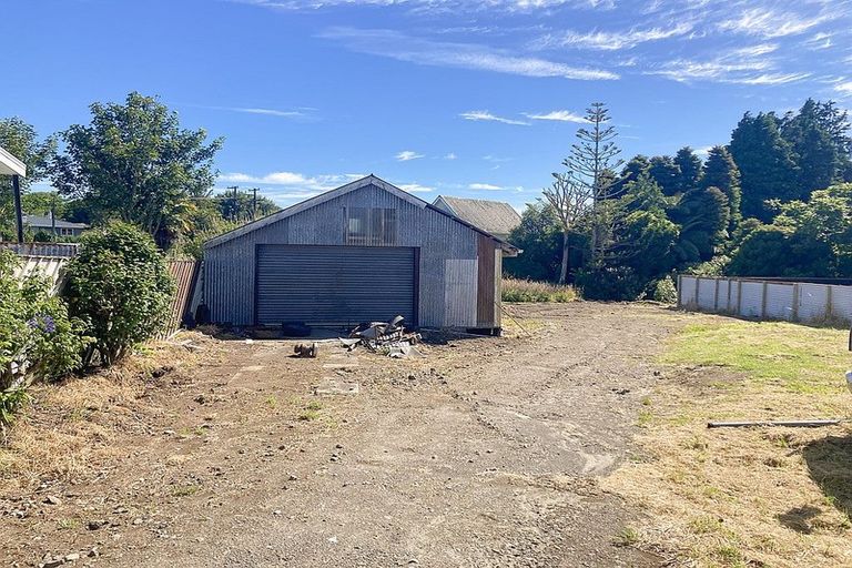 Photo of property in 7 Standish Street, Midhirst, Stratford, 4394