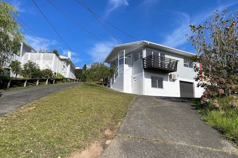 Photo of property in 1/15 Marina Road, Torbay, Auckland, 0630