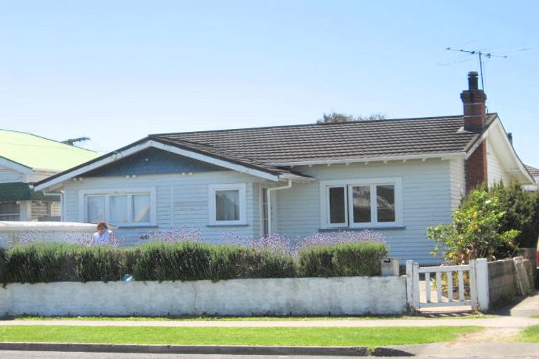 Photo of property in 297 Aberdeen Road, Gisborne, 4010