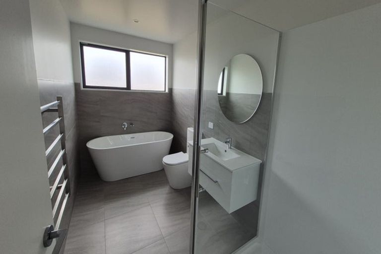 Photo of property in 52 Derbridge Street, Woodend, 7610