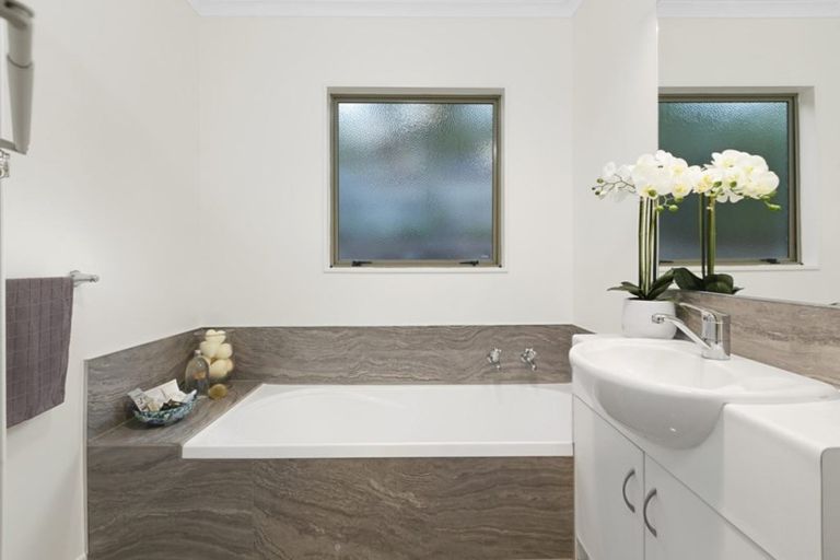 Photo of property in 9 Cashmere Way, Welcome Bay, Tauranga, 3112