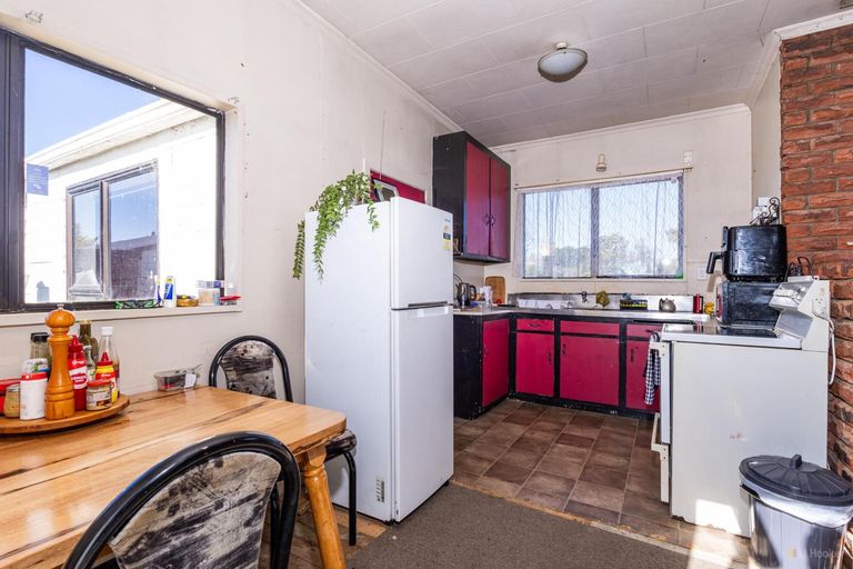 Photo of property in 104 King Street, Pareora, 7912