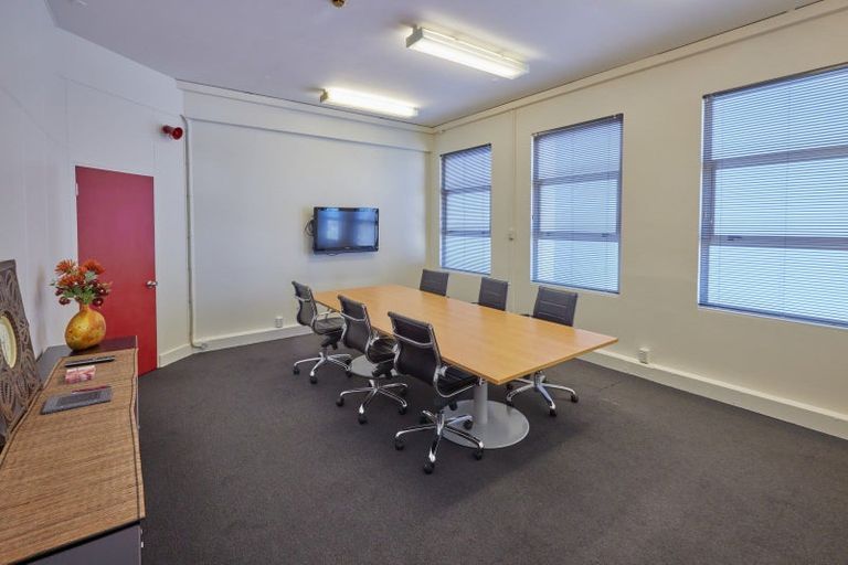 Photo of property in Molesworth House, 9/101a Molesworth Street, Thorndon, Wellington, 6011