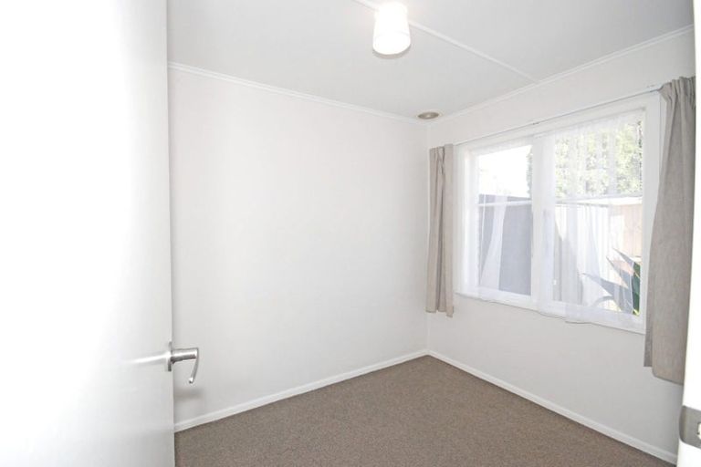 Photo of property in 1/13 Clare Place, Mount Wellington, Auckland, 1060