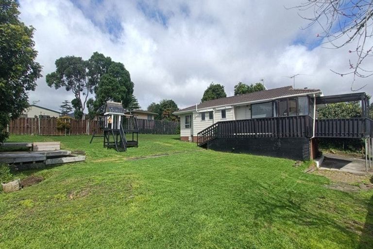Photo of property in 30 Glynnbrooke Street, Te Atatu South, Auckland, 0610