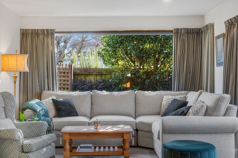 Photo of property in 1/372 Harewood Road, Bishopdale, Christchurch, 8053