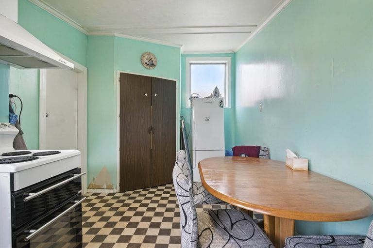 Photo of property in 179 Oxford Street, South Dunedin, Dunedin, 9012