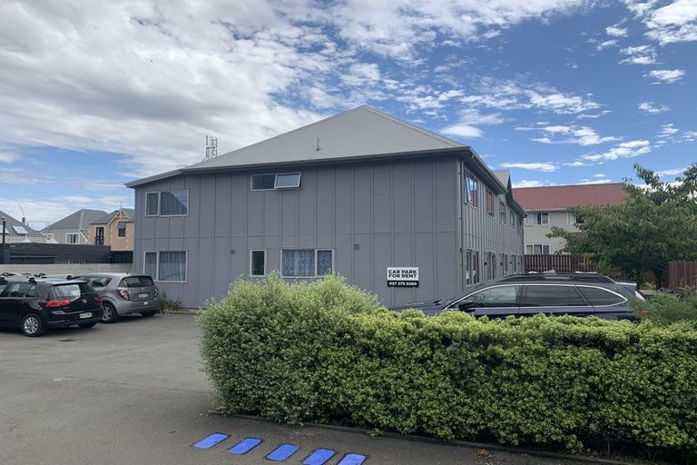 Photo of property in 12 Forth Street, North Dunedin, Dunedin, 9016