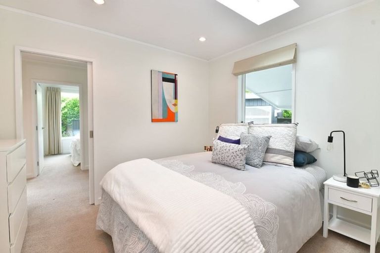 Photo of property in 21 Laurence Street, Manly, Whangaparaoa, 0930
