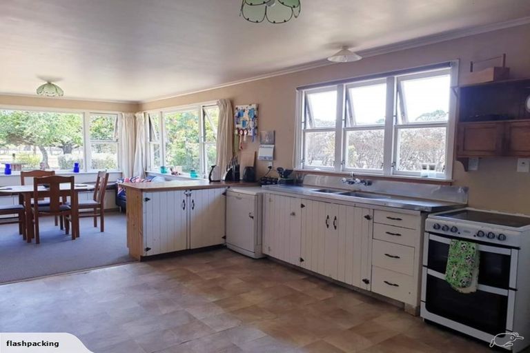 Photo of property in 4343 State Highway 2, Takapau, 4286