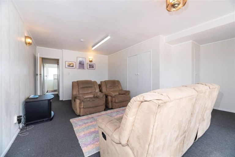 Photo of property in 2/111 Hillside Road, Papatoetoe, Auckland, 2025
