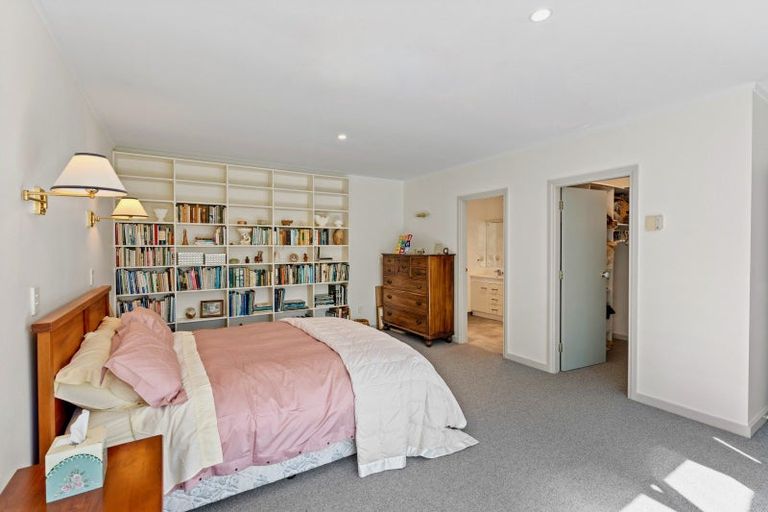 Photo of property in 35 Oriwa Crescent, Otaki, 5512