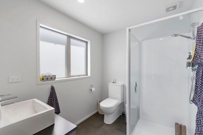 Photo of property in 5 Shamrock Crest, Omaha, 0986