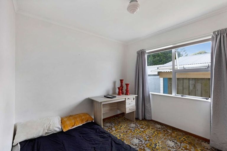 Photo of property in 40b Fitzroy Road, Fitzroy, New Plymouth, 4312