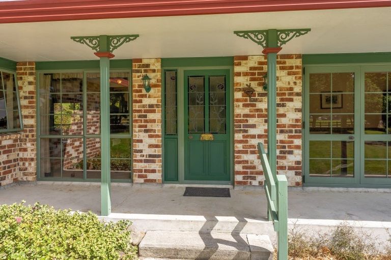 Photo of property in 266 North Manakau Road, Manakau, Levin, 5573