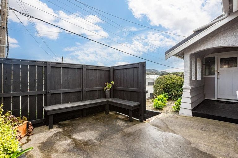 Photo of property in 191 Coutts Street, Rongotai, Wellington, 6022