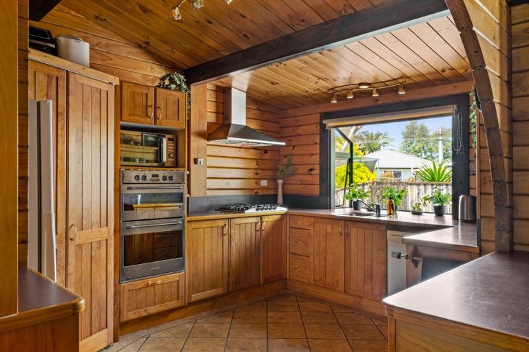 Photo of property in 29 Domain Road, Ormond, Gisborne, 4071