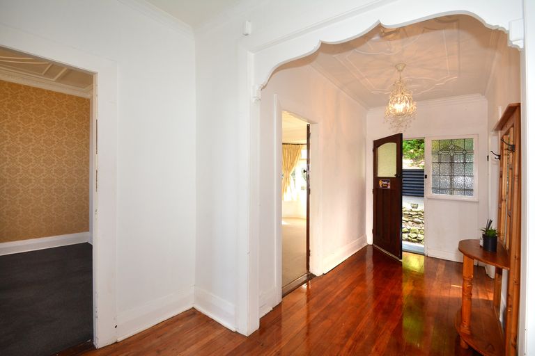 Photo of property in 33 Forfar Street, Clyde Hill, Dunedin, 9011