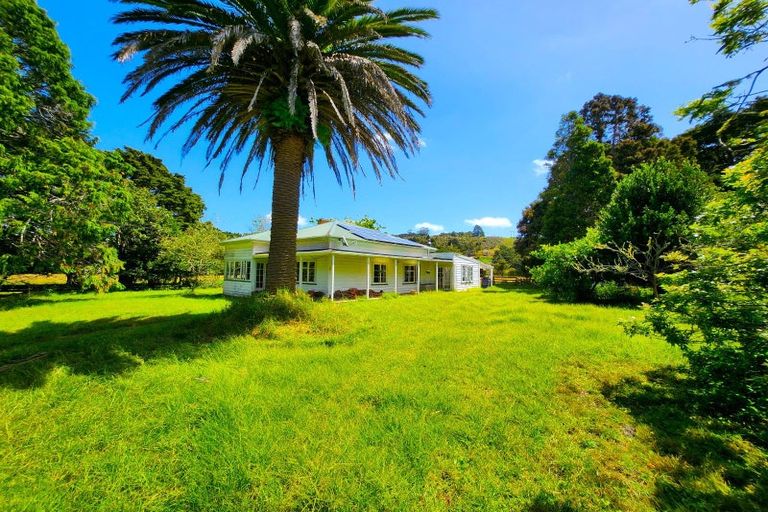 Property details for 137 Opouteke Road, Kaihu, Dargaville, 0379