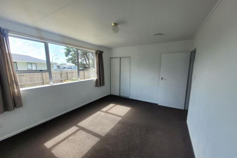 Photo of property in 53 Sunnyvale Street, Bell Block, New Plymouth, 4312