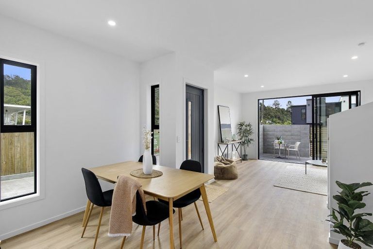 Photo of property in 1/33 Raukawa Street, Stokes Valley, Lower Hutt, 5019