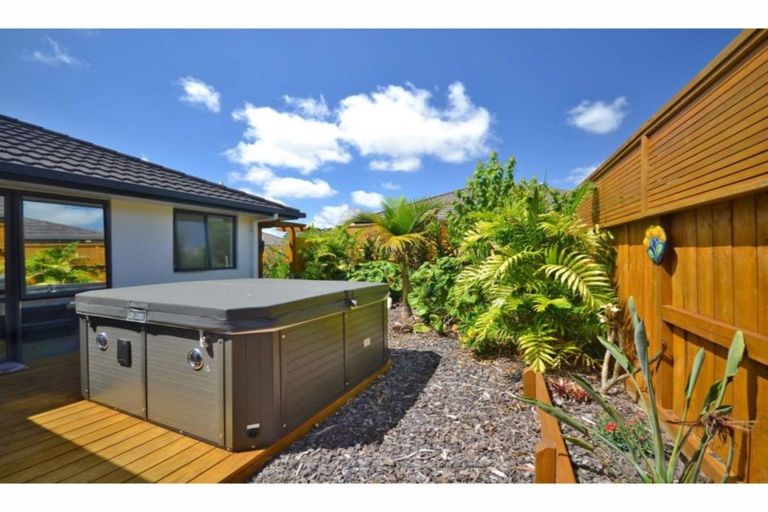 Photo of property in 20 Charlotte Kemp Drive, Kerikeri, 0230