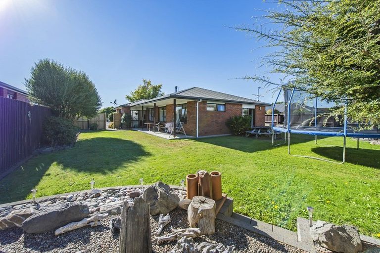 Photo of property in 3 Windsor Court, Rangiora, 7400
