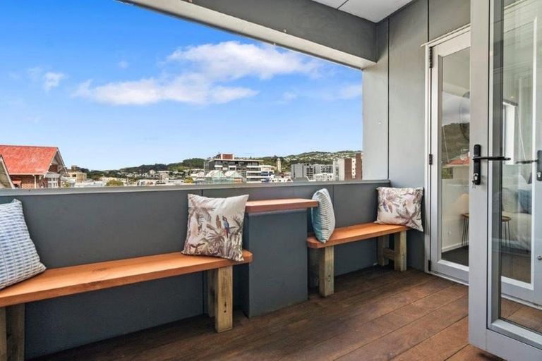 Photo of property in 6/8d Lipman Street, Mount Victoria, Wellington, 6011
