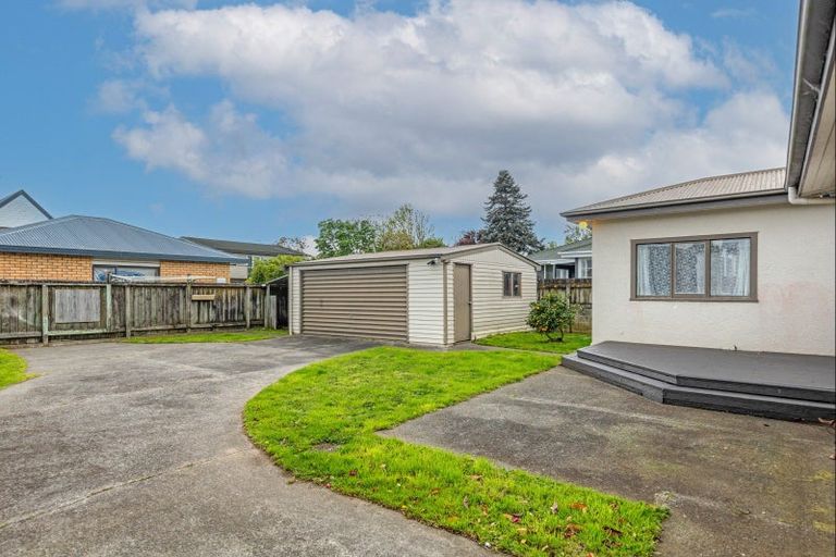 Photo of property in 46 Manson Street, Terrace End, Palmerston North, 4410