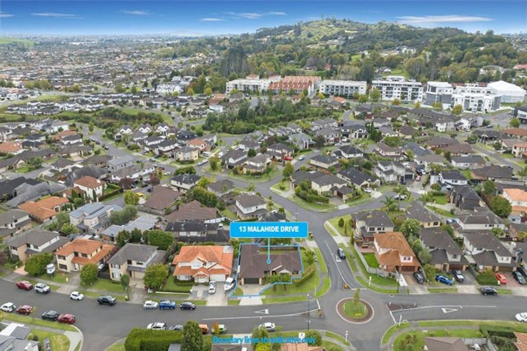 Photo of property in 13 Malahide Drive, Flat Bush, Auckland, 2019