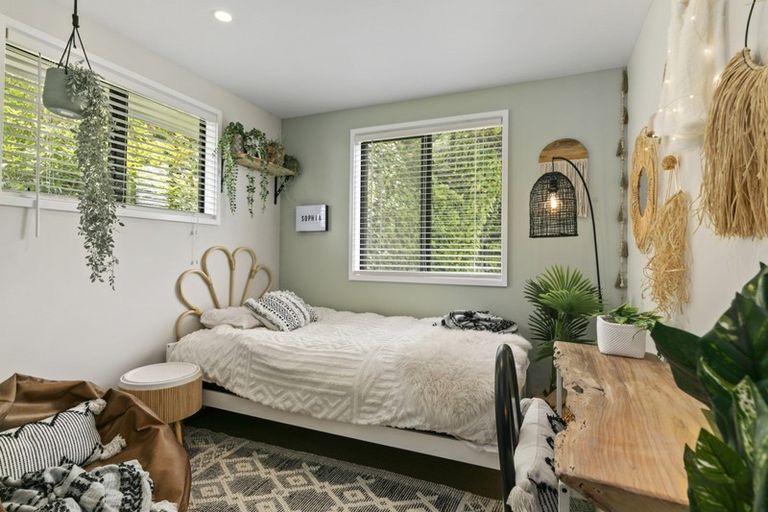 Photo of property in 85 Maungaraki Road, Korokoro, Lower Hutt, 5012