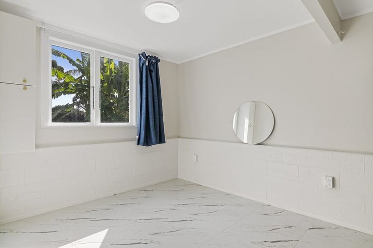 Photo of property in 23 Epping Road, Henderson, Auckland, 0610