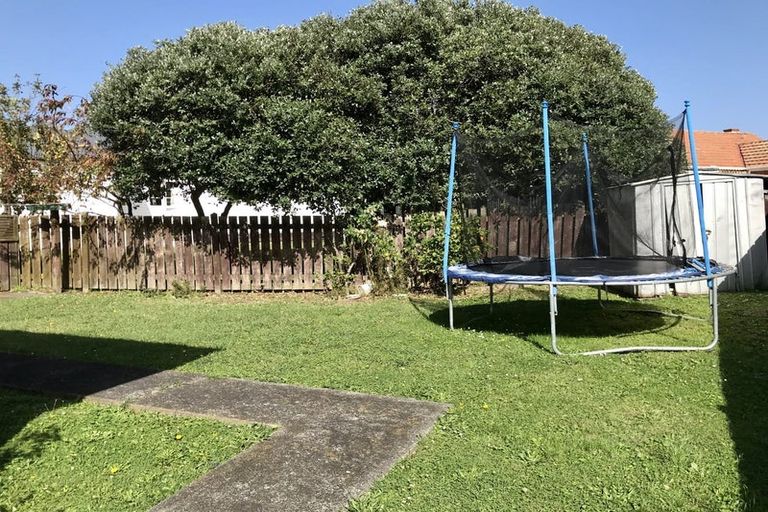 Photo of property in 12 Birch Street, Hutt Central, Lower Hutt, 5010
